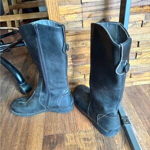 Duluth Trading Andina Black Leather Boots
